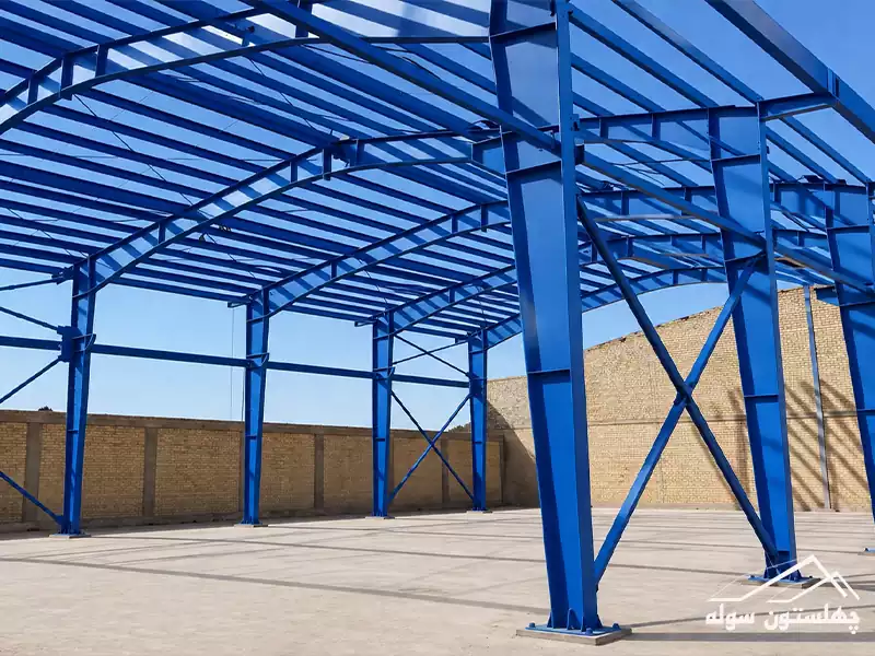 سوله خرپایی و سوله تیرورقی در حال اجرا برای کارخانه و انبار صنعتی